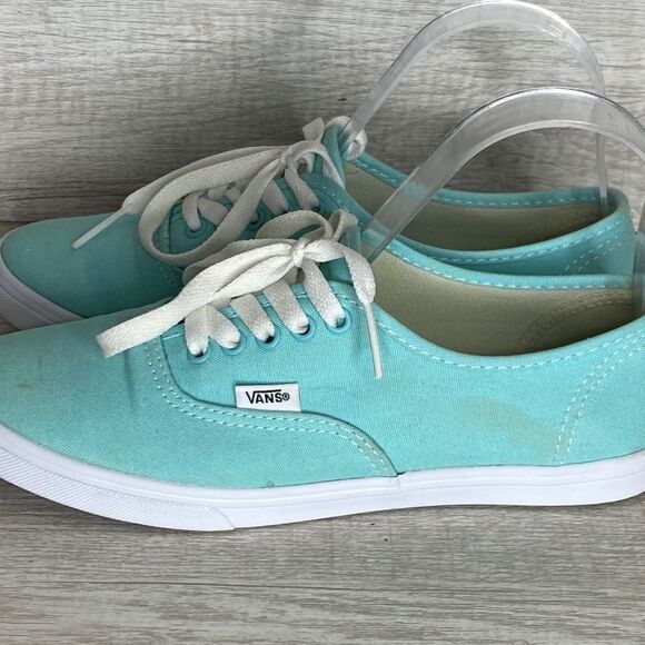 VANS LOW PROFILE DANITY CASUAL CLASSIC EVERYDAY CANVAS SKATER SHOES SIZE 7 - Picture 11 of 13